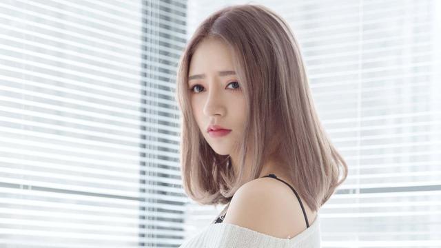 催眠高莜柔，變化、學(xué)習(xí)與自信的力量最新章節(jié)